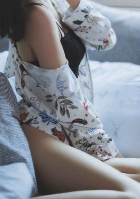 红姐妹_4K手机在线看
