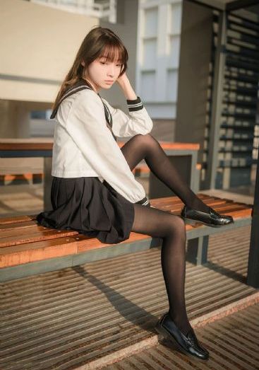 卖火柴的小女孩电影_免费在线观看播放