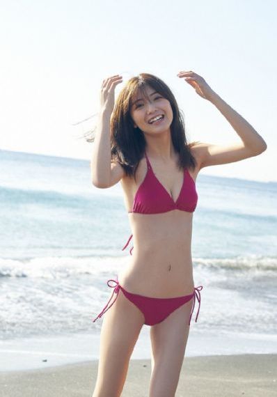 年轻的女教师2中文字_720HD高清在线观看