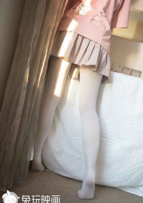 免费看黄色一级片_十万网红美女美酱