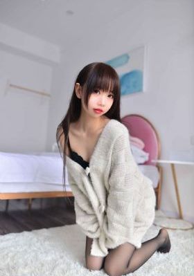 萌白酱喷水视频_1080迅雷电影在线
