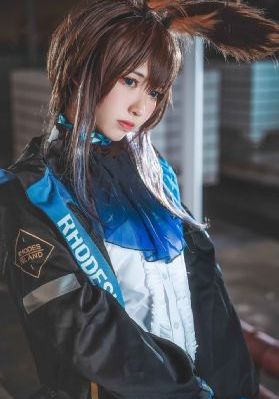 年轻的寡妇_1080超清免费观看